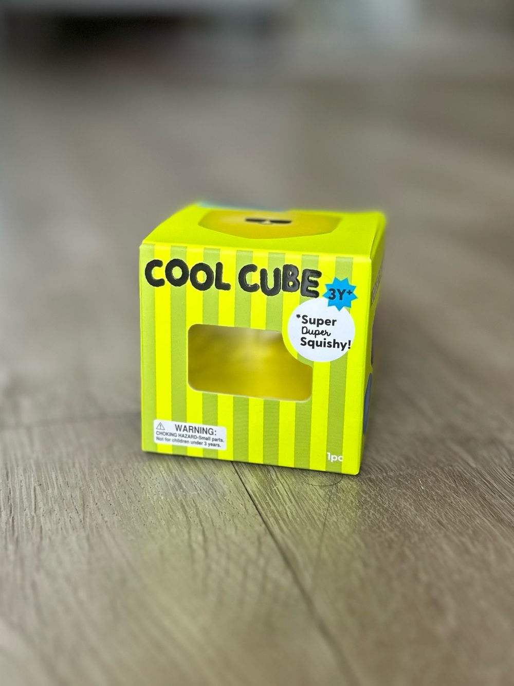 Jadore Cool Cube Squishy